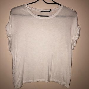 Brandy Melville white tee shirt 👚